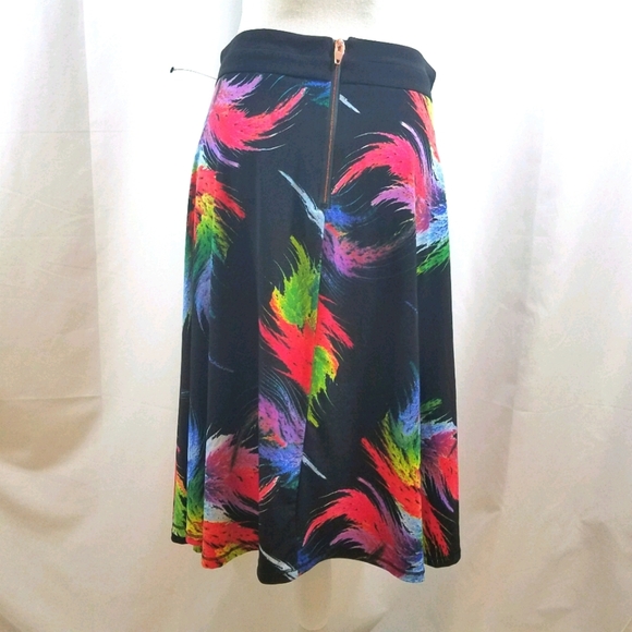 Carmen Marc Valvo Peacock Skirt 8 - Picture 2 of 10